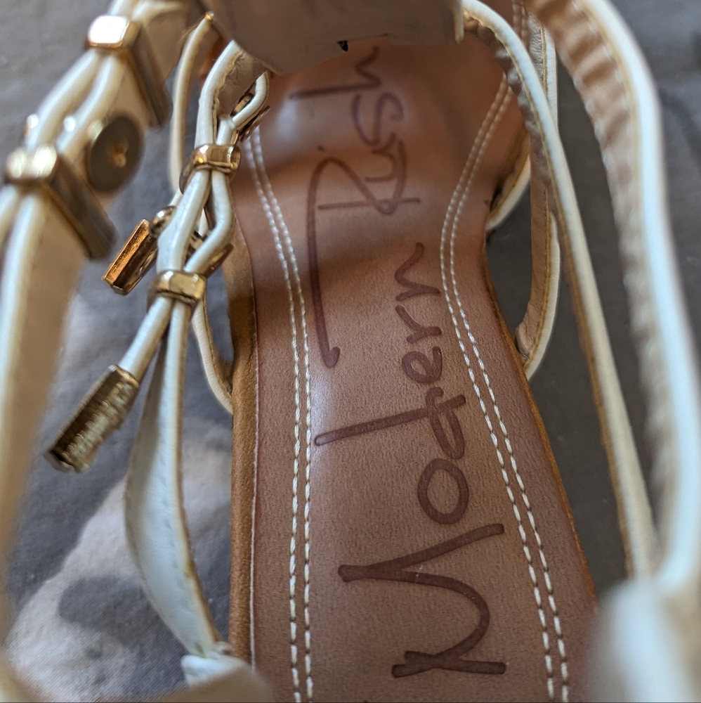 Wedge Sandals - Picture 7 of 8
